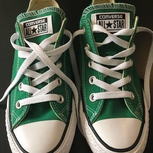 Brand new never worn Converse ALL STAR sneakers